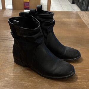 George Black Ankle Boots